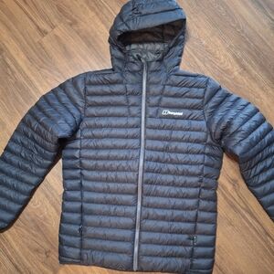 Berghaus Black Puffer Jacket